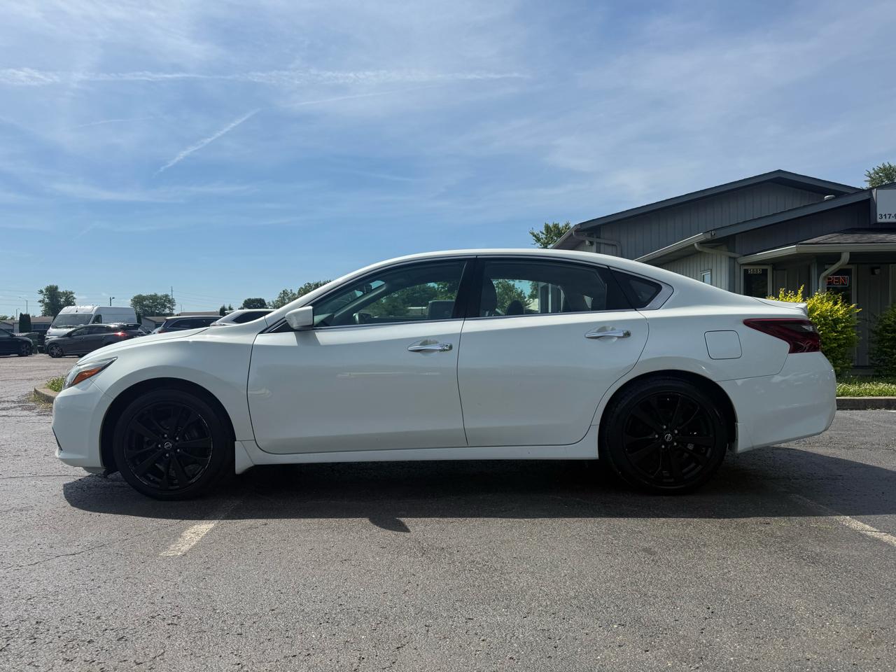 Nissan Altima 2.5 SR Sedan 2017