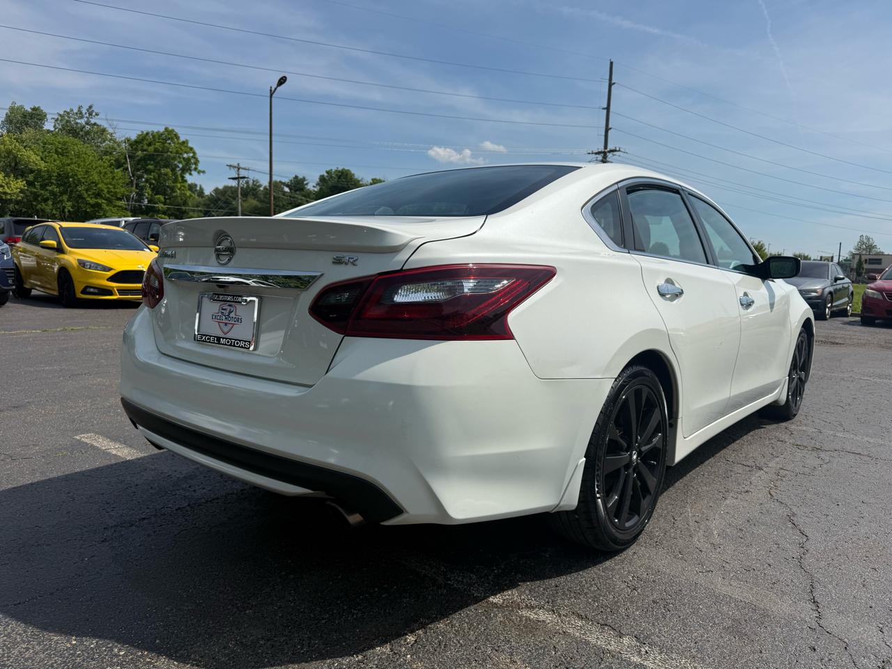 Nissan Altima 2.5 SR Sedan 2017