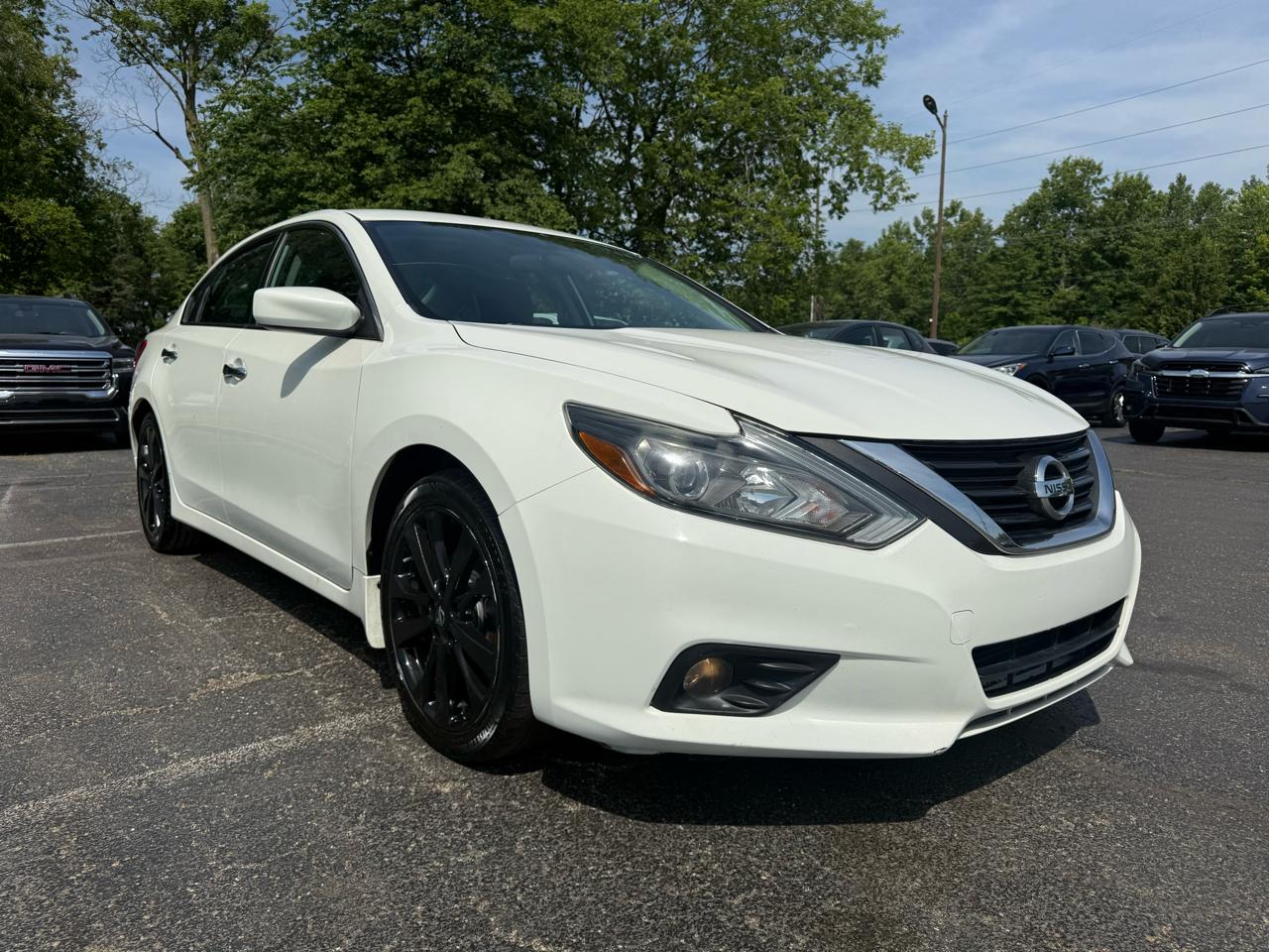 Nissan Altima 2.5 SR Sedan 2017