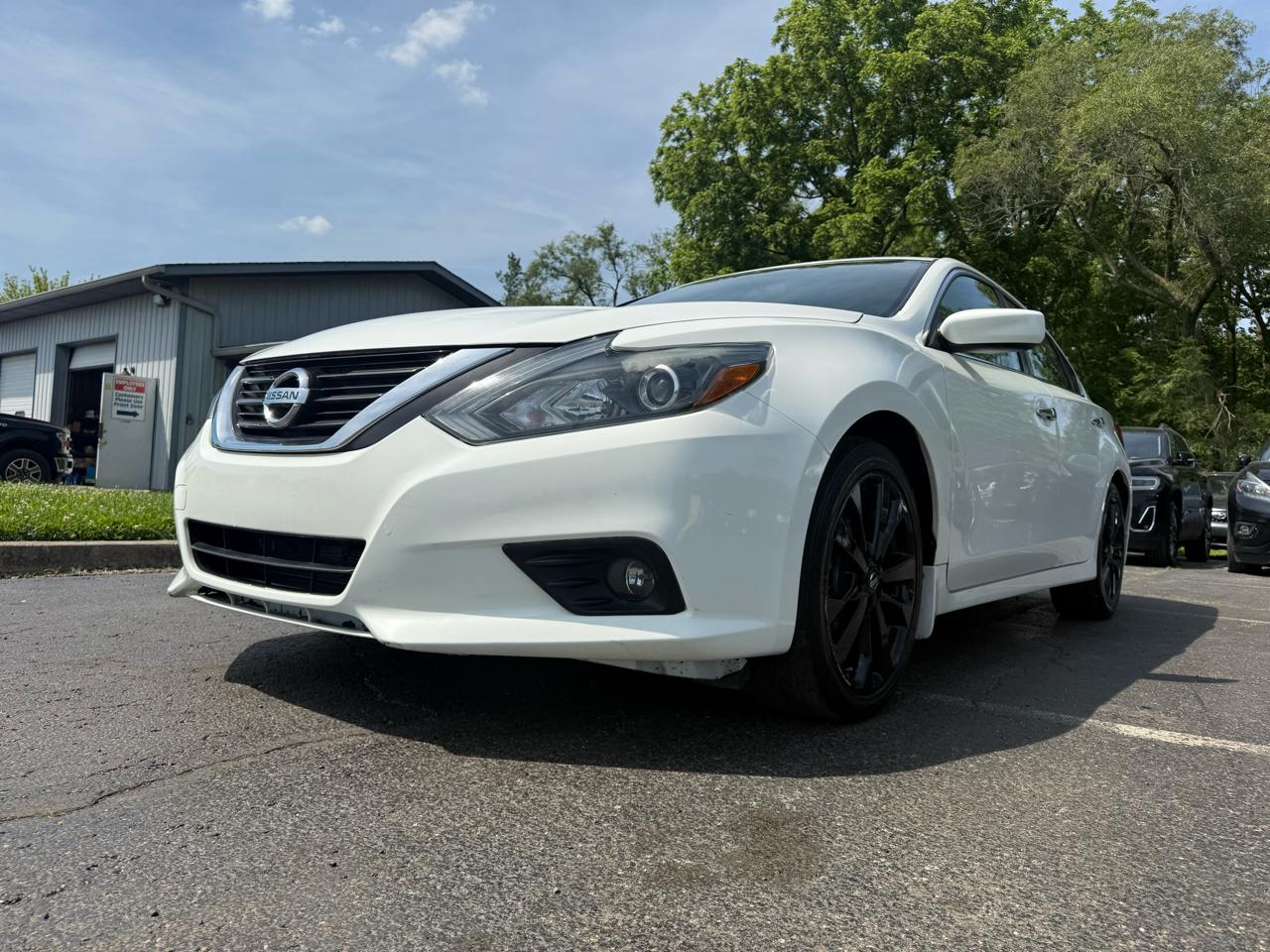 Nissan Altima 2.5 SR Sedan 2017