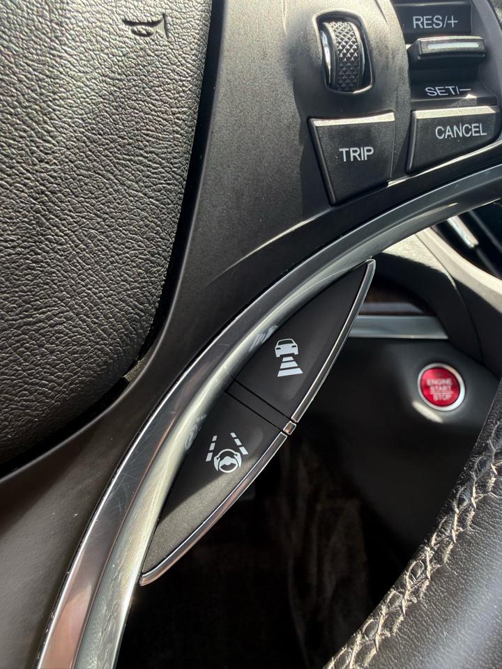 Acura MDX SH-AWD 9-Spd AT 2017