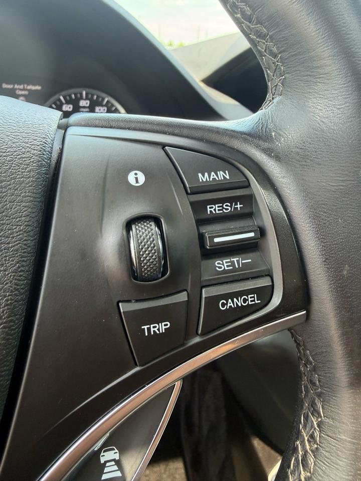 Acura MDX SH-AWD 9-Spd AT 2017