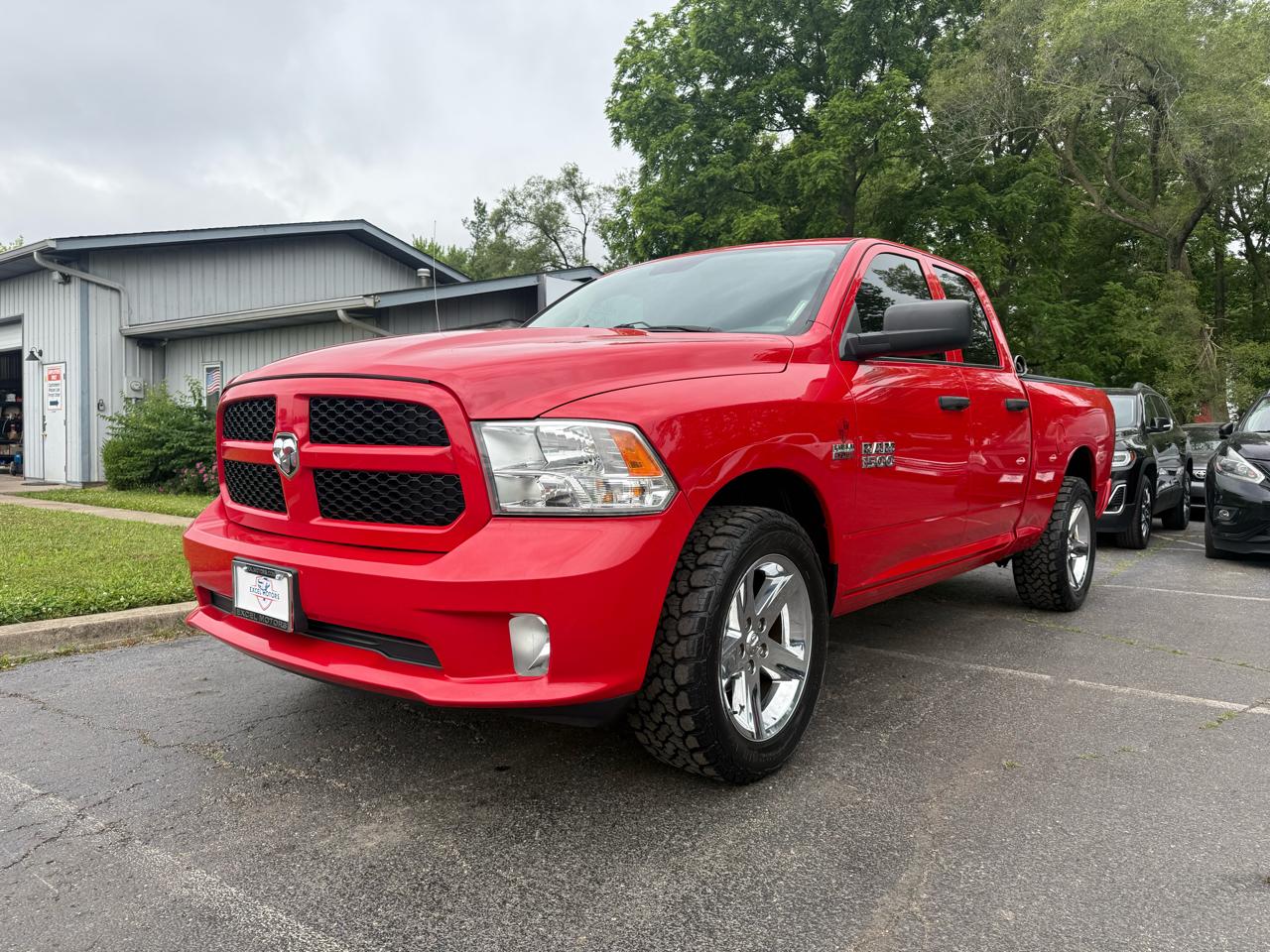 RAM 1500 Tradesman Quad Cab 4WD 2017