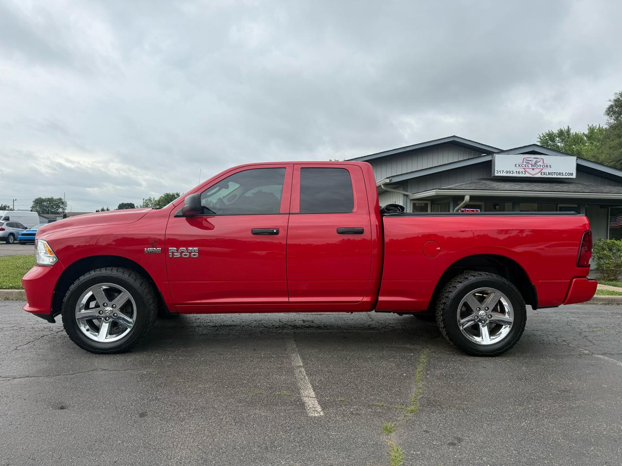 RAM 1500 Tradesman Quad Cab 4WD 2017