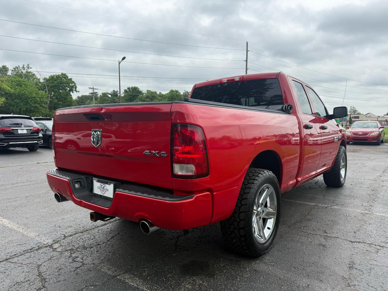 RAM 1500 Tradesman Quad Cab 4WD 2017
