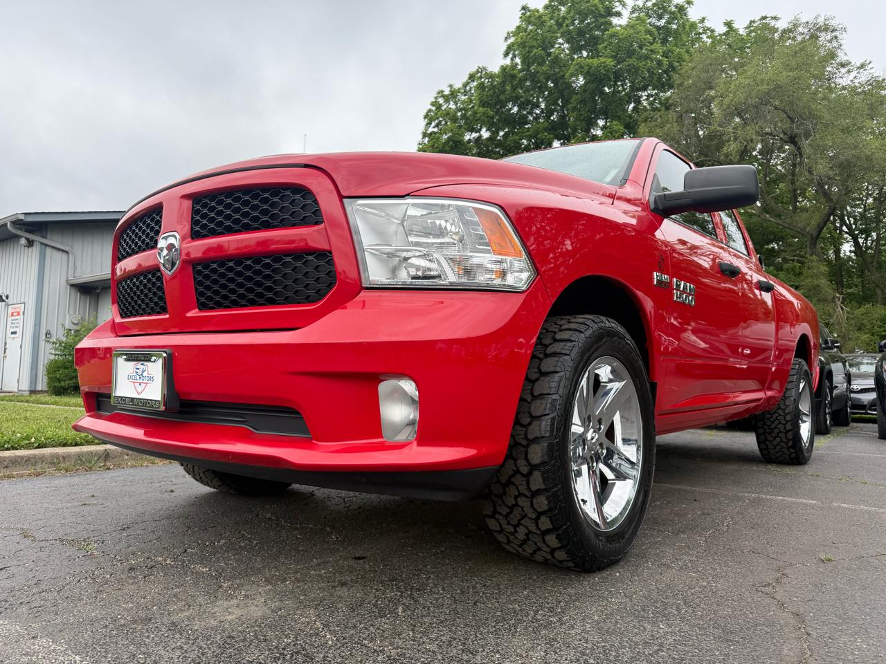 RAM 1500 Tradesman Quad Cab 4WD 2017
