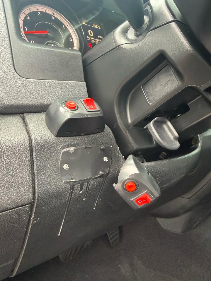 RAM 1500 Tradesman Quad Cab 4WD 2017