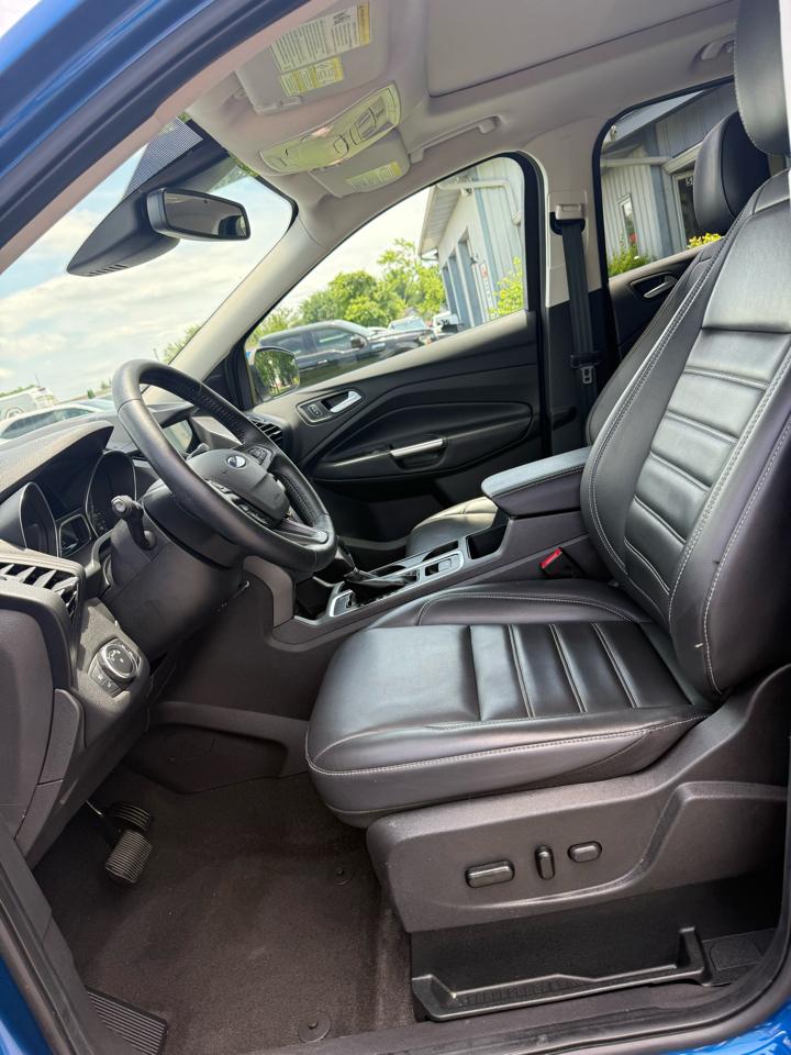 Ford Escape SEL FWD 2019