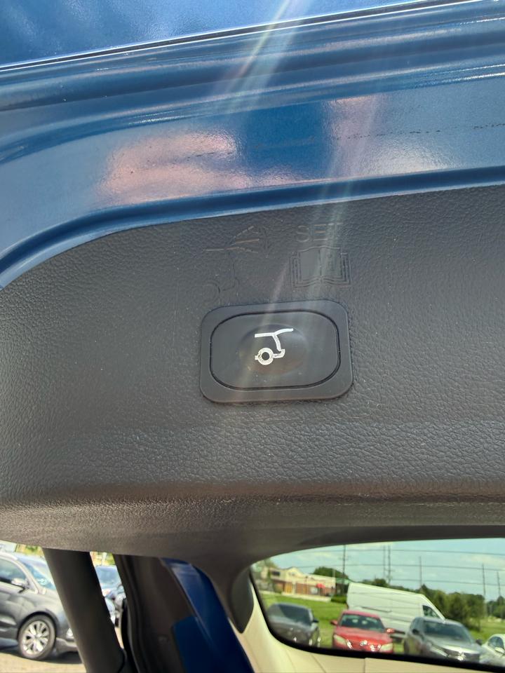 Ford Escape SEL FWD 2019