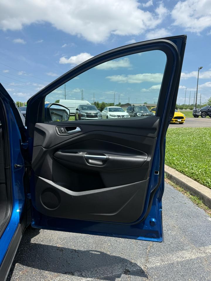 Ford Escape SEL FWD 2019