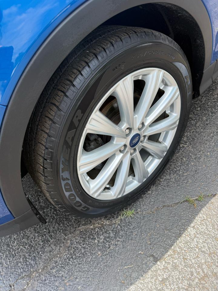 Ford Escape SEL FWD 2019