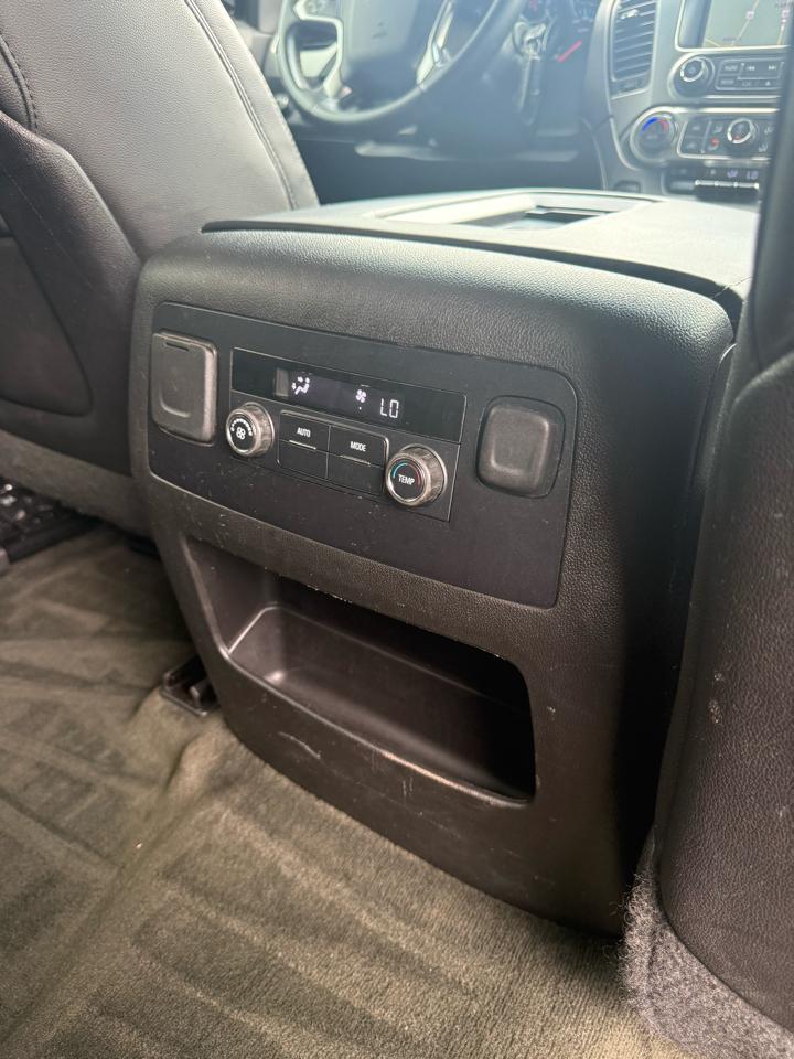Chevrolet Tahoe LT 4WD 2015