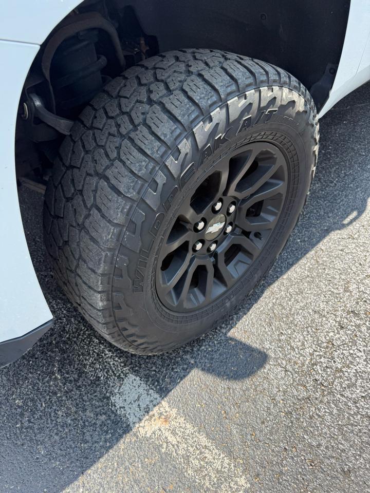 Chevrolet Tahoe LT 4WD 2015