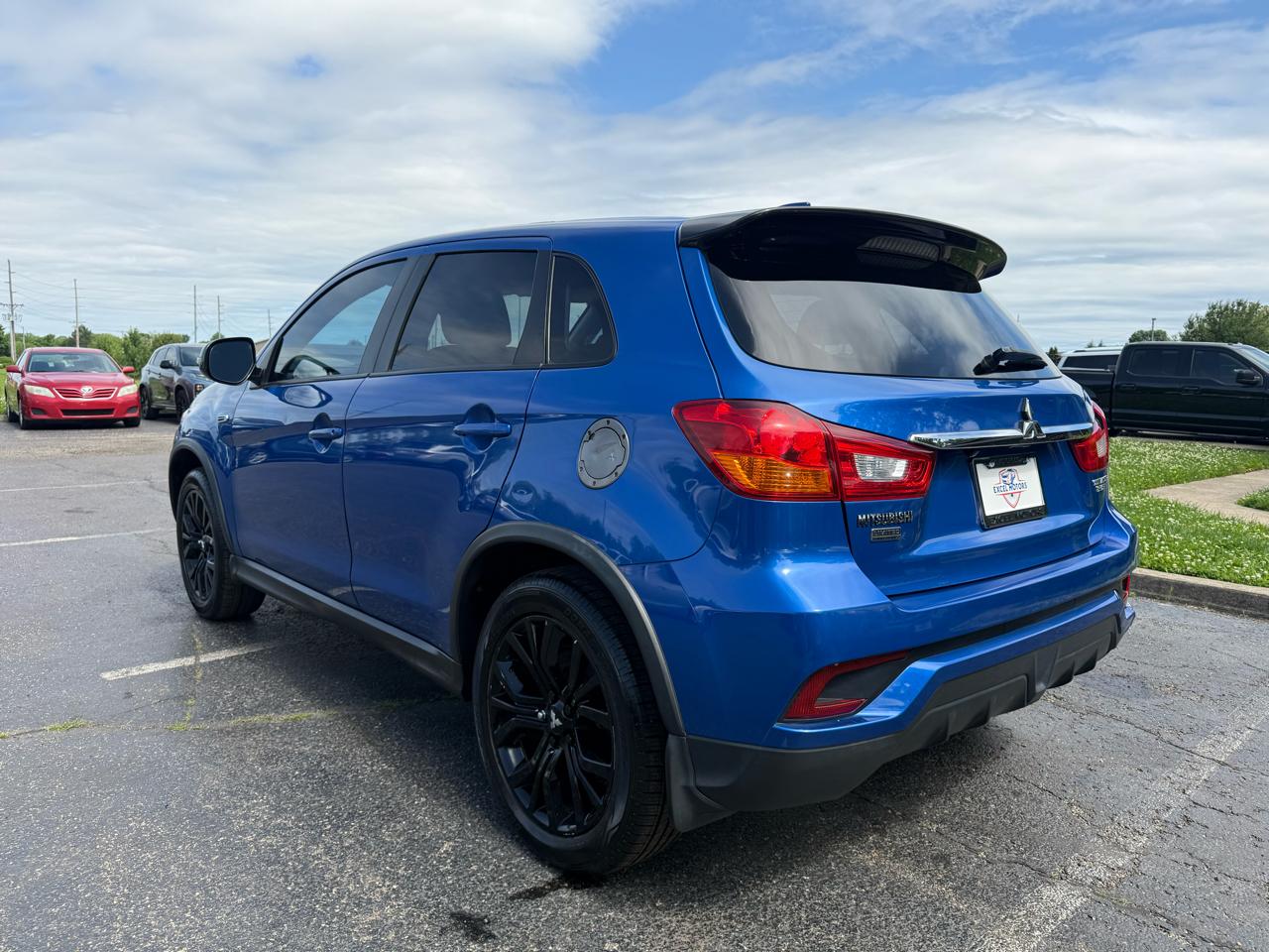 Mitsubishi Outlander Sport 2.0 ES 4WD CVT 2018