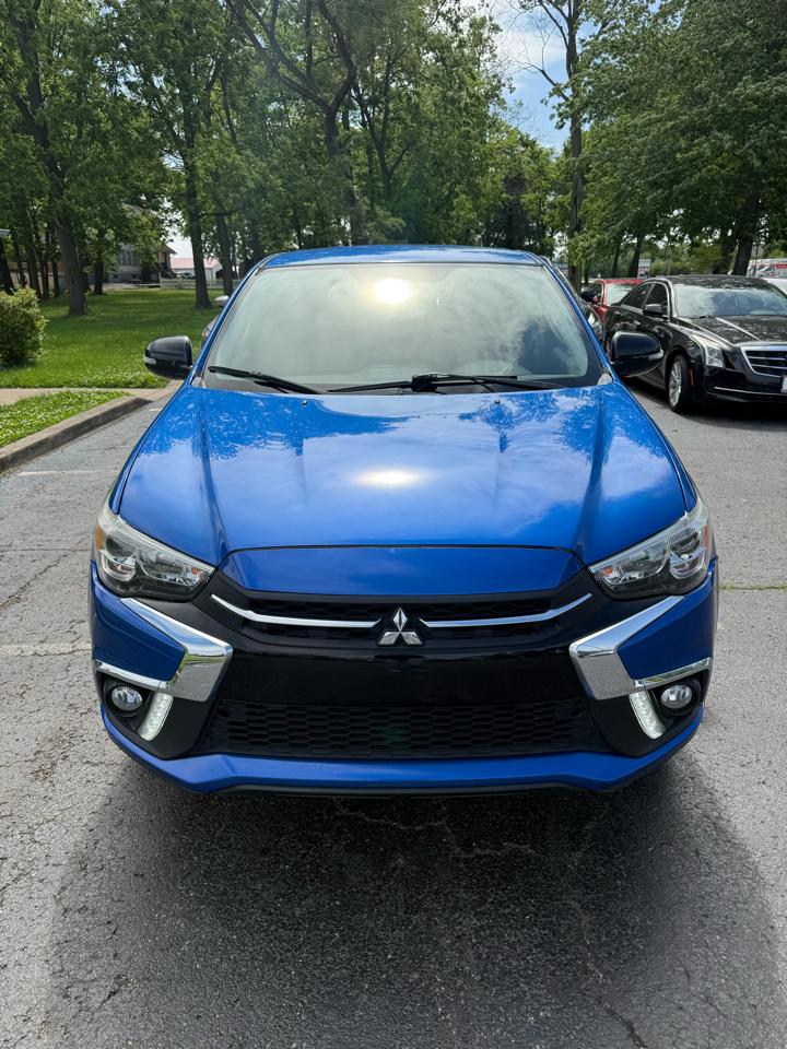 Mitsubishi Outlander Sport 2.0 ES 4WD CVT 2018