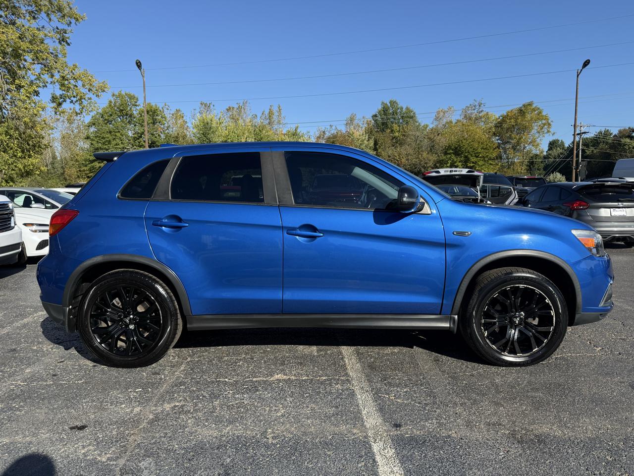 Mitsubishi Outlander Sport 2.0 ES 4WD CVT 2018