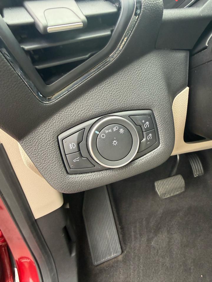 Ford Escape Titanium FWD 2019