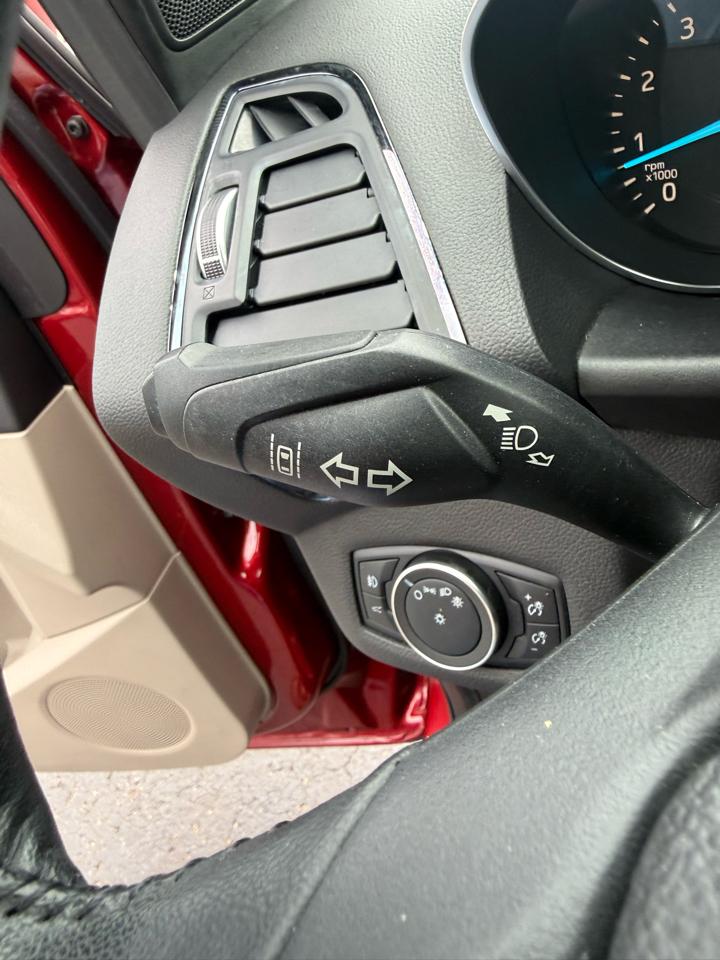 Ford Escape Titanium FWD 2019