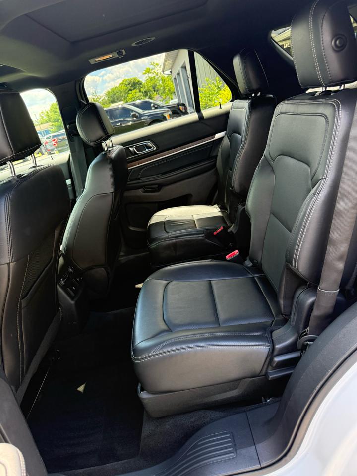 Ford Explorer Limited 4WD 2017