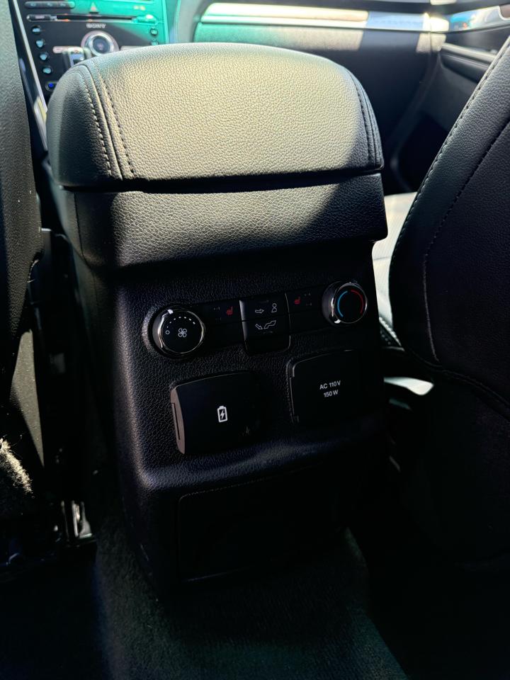 Ford Explorer Limited 4WD 2017