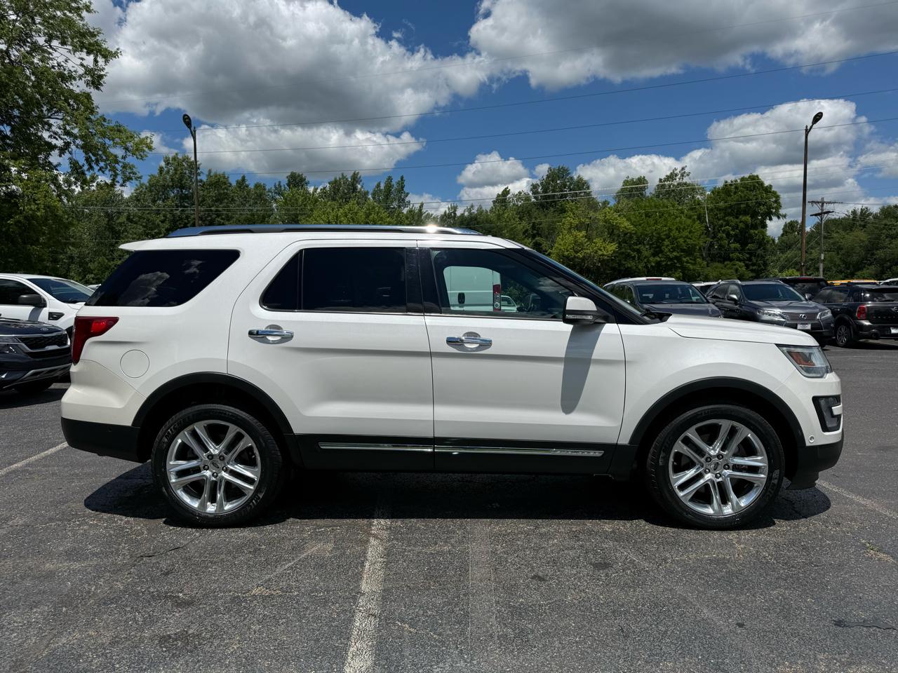 Ford Explorer Limited 4WD 2017