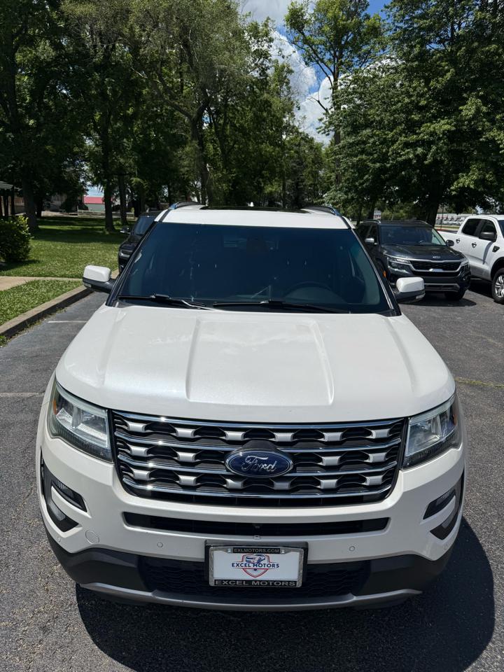 Ford Explorer Limited 4WD 2017