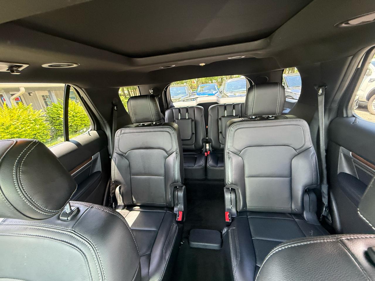 Ford Explorer Limited 4WD 2017