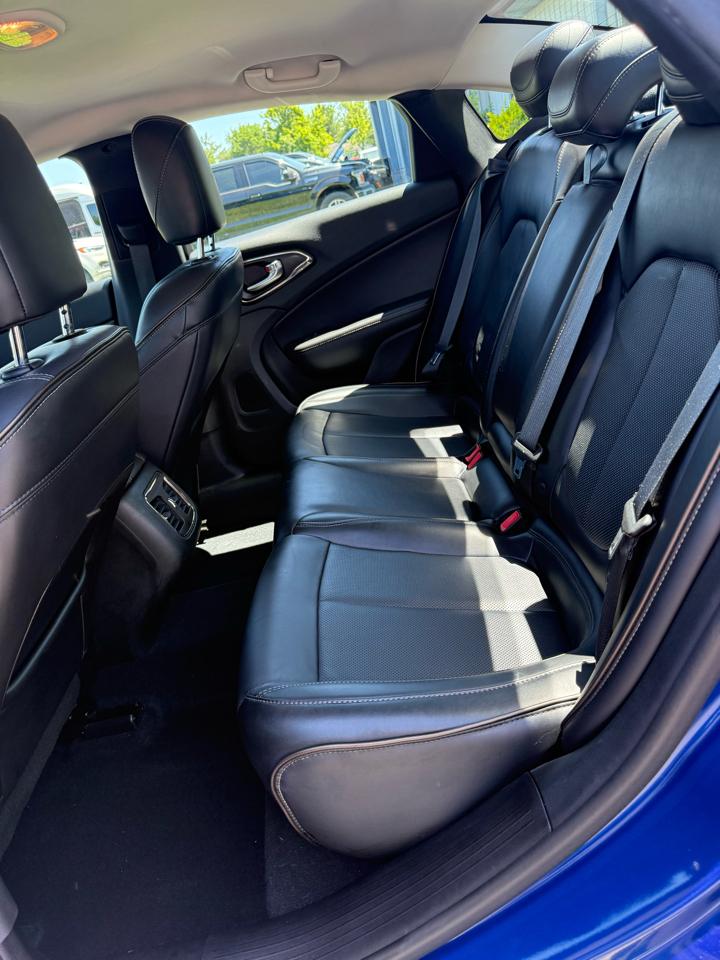 Chrysler 200 C AWD 2015