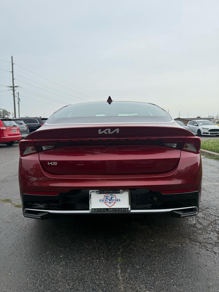 Kia K5 LXS 2023