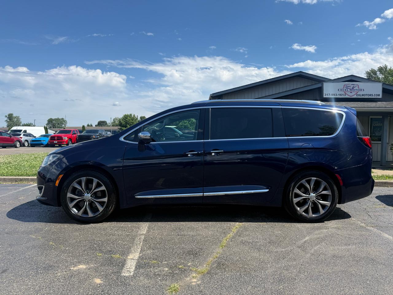 Chrysler Pacifica Limited 2017