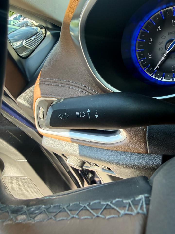 Chrysler Pacifica Limited 2017