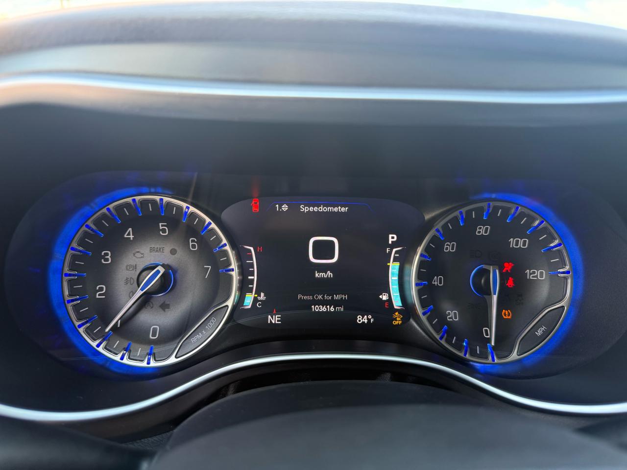 Chrysler Pacifica Limited 2017