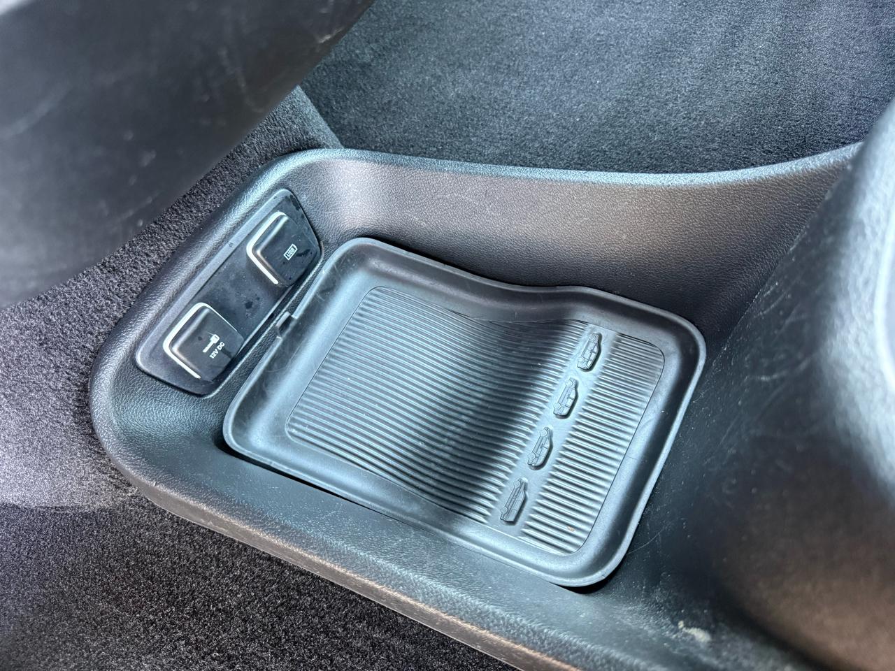 Chrysler Pacifica Limited 2017