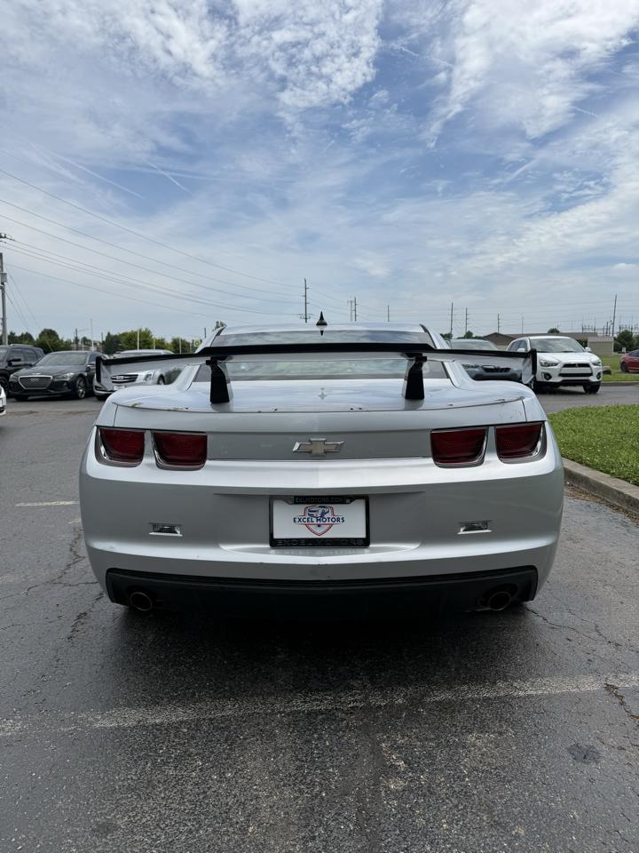 Chevrolet Camaro Coupe 1LT 2012