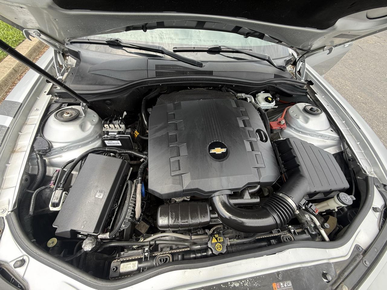 Chevrolet Camaro Coupe 1LT 2012