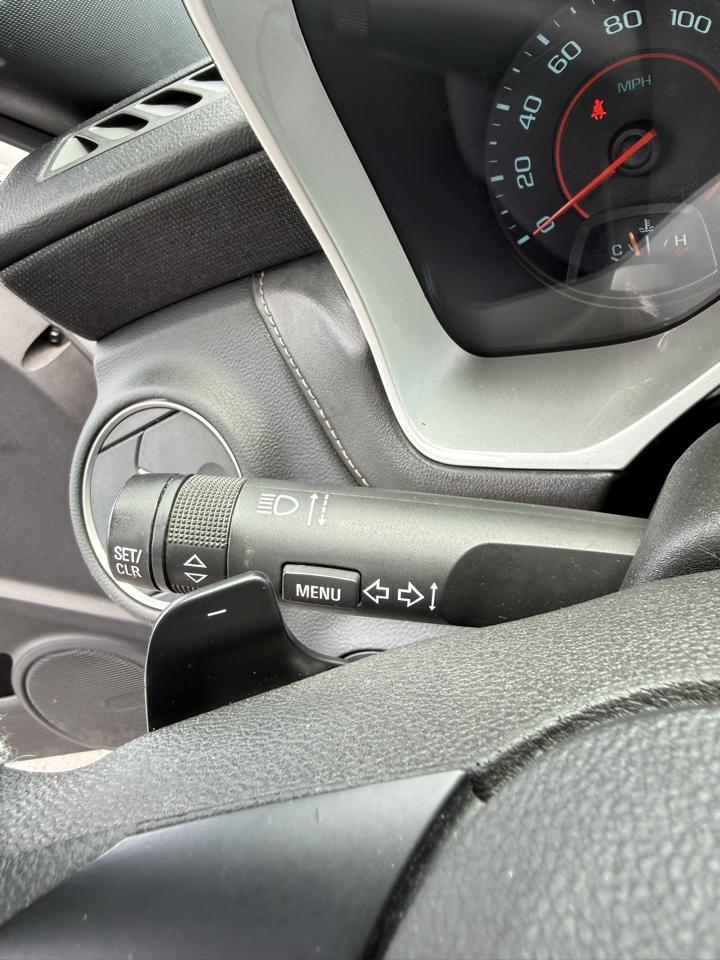 Chevrolet Camaro Coupe 1LT 2012
