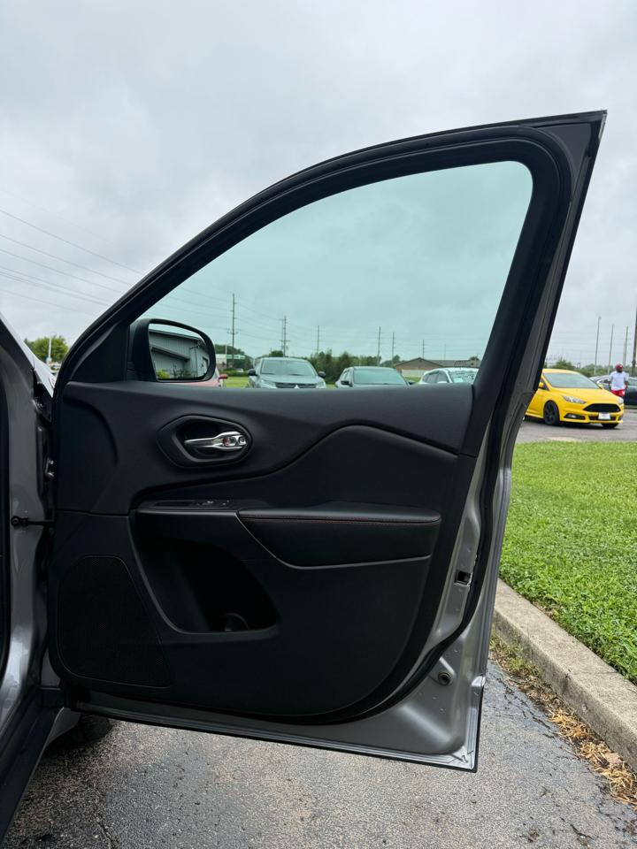 Jeep Cherokee Trailhawk 4WD 2019