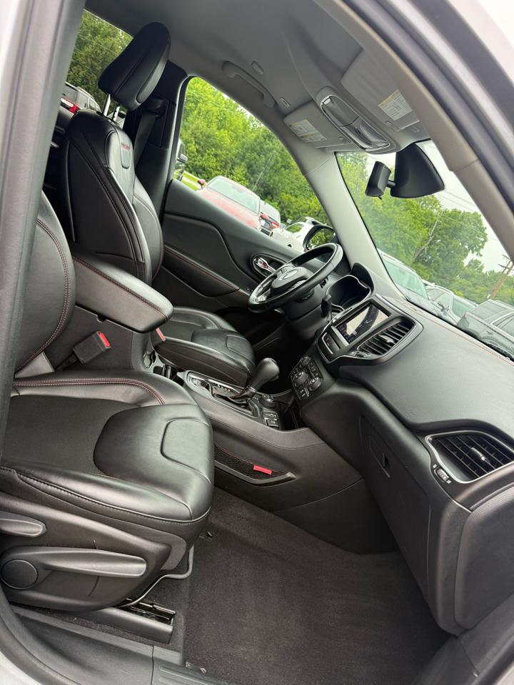 Jeep Cherokee Trailhawk 4WD 2019