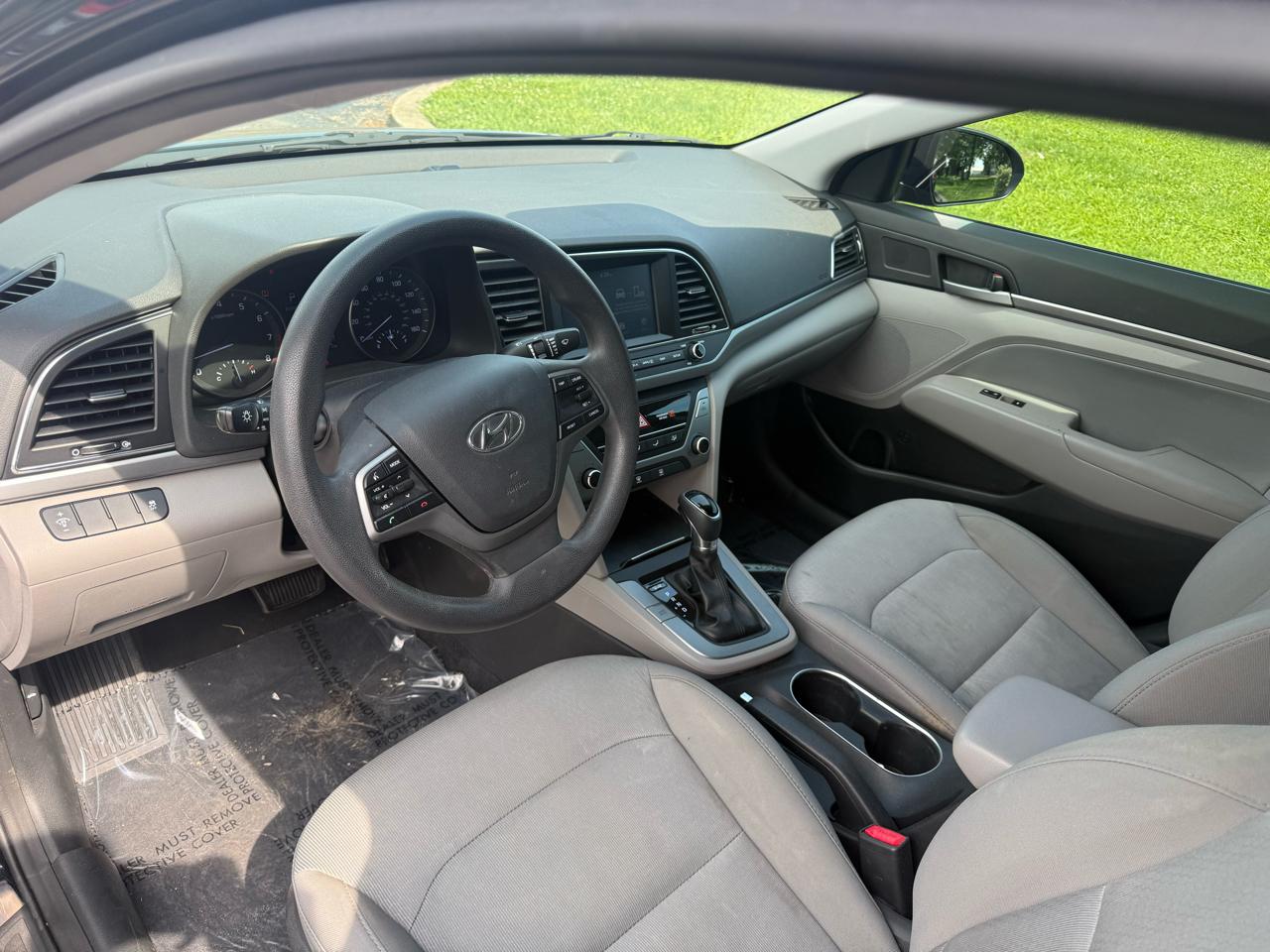 Hyundai Elantra SE 2017