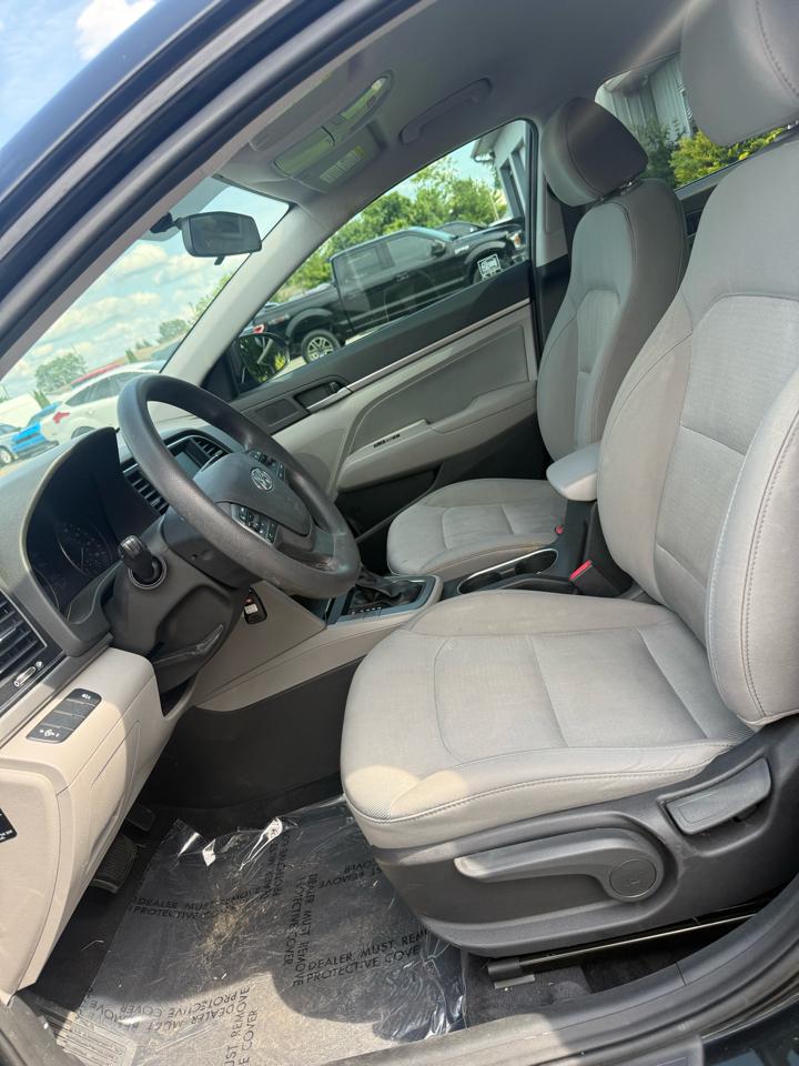 Hyundai Elantra SE 2017