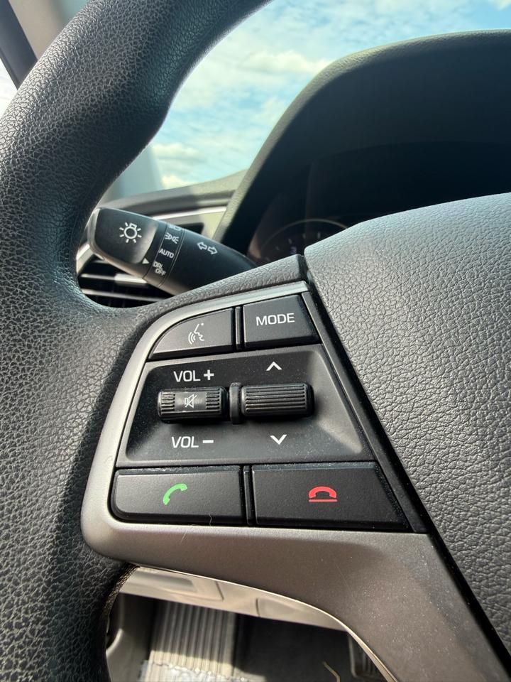 Hyundai Elantra SE 2017