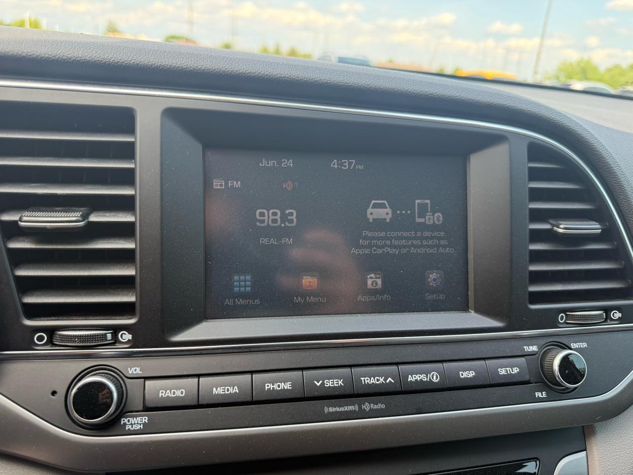 Hyundai Elantra SE 2017
