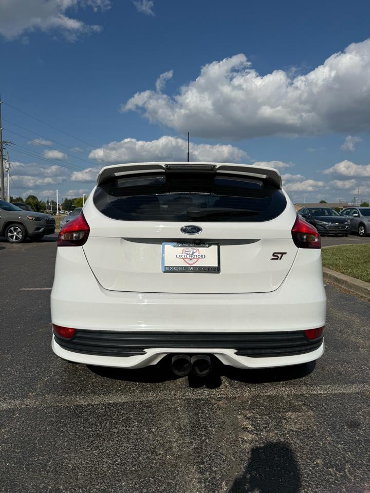 Ford Focus ST Hatch 2017