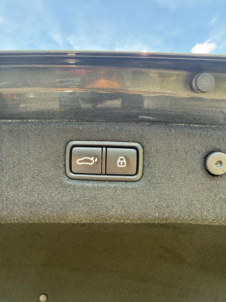Genesis G70  2020
