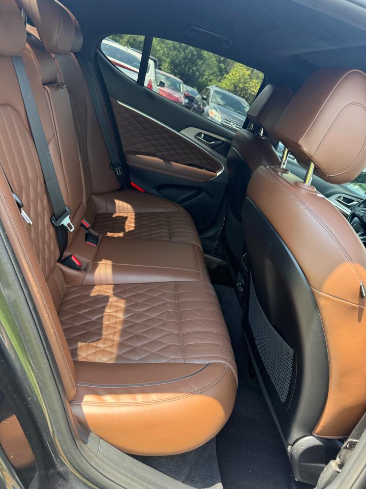 Genesis G70  2020