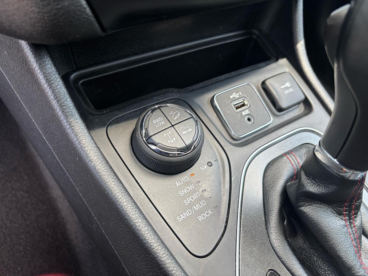 Jeep Cherokee Trailhawk 4WD 2021