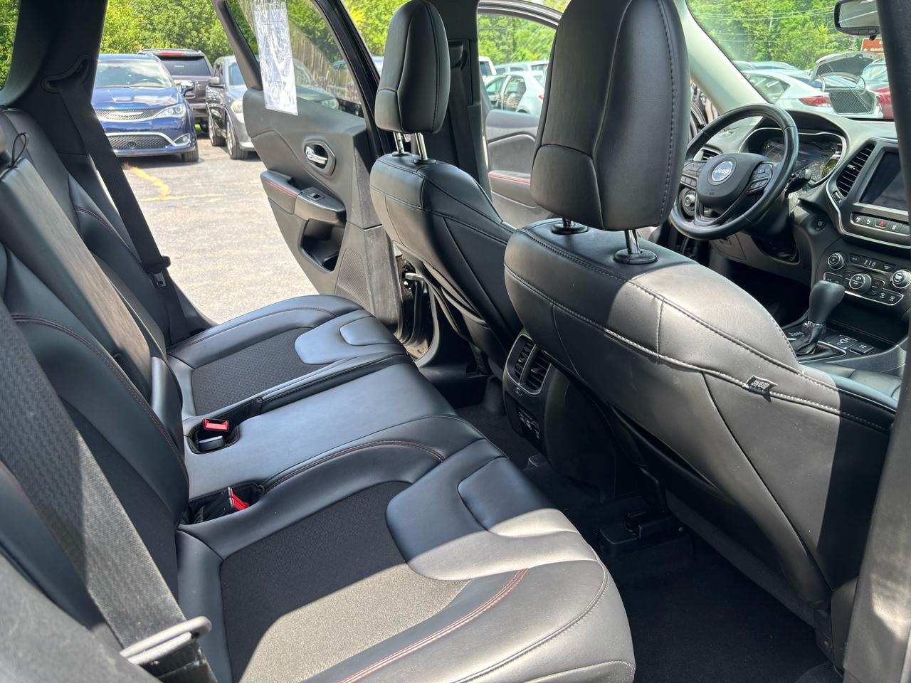 Jeep Cherokee Trailhawk 4WD 2021