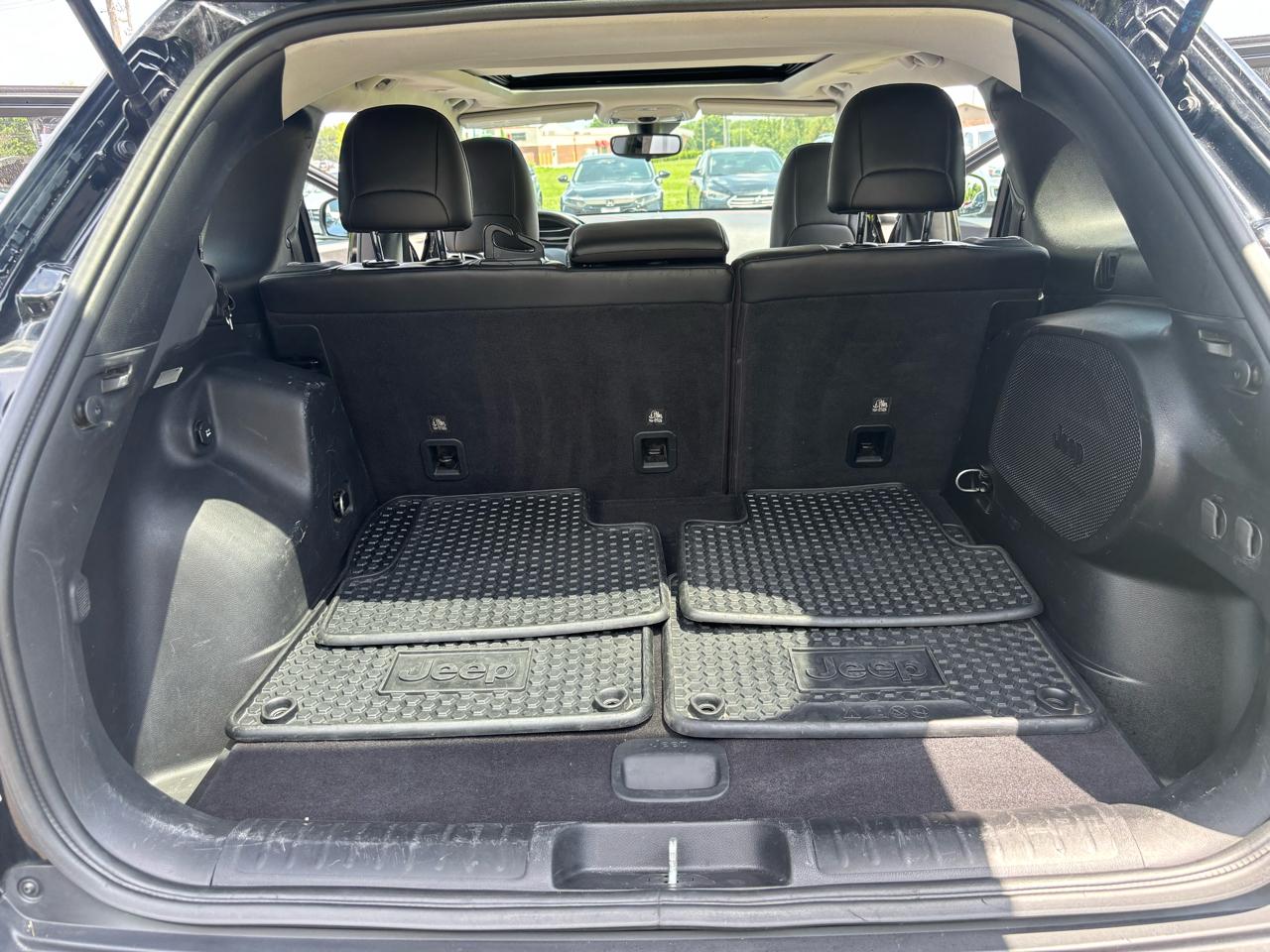 Jeep Cherokee Trailhawk 4WD 2021