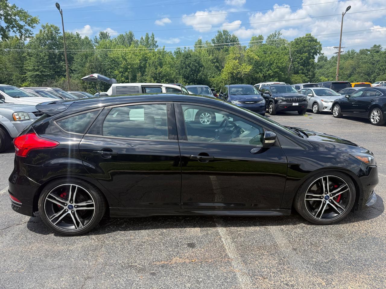 Ford Focus ST Hatch 2017