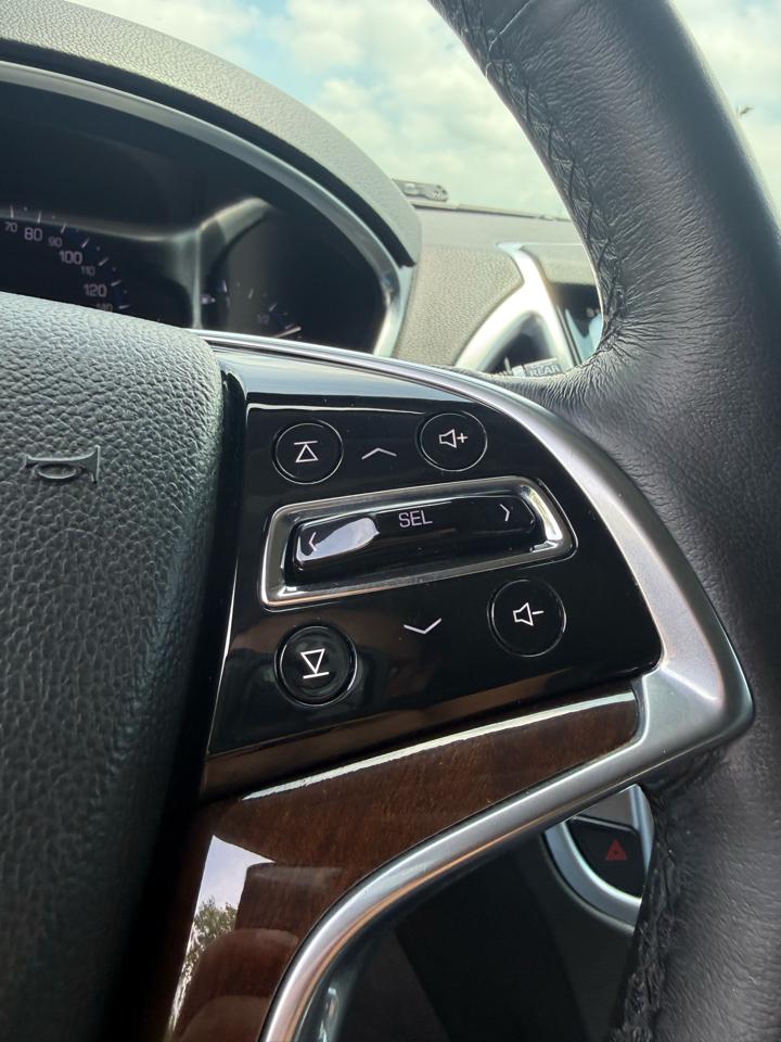 Cadillac SRX Luxury Collection FWD 2015